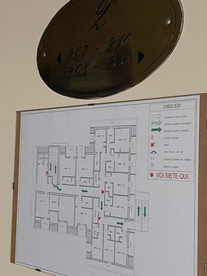 Hotel Arda Fiorenzuola Fiorenzuola d'Arda Luaran gambar
