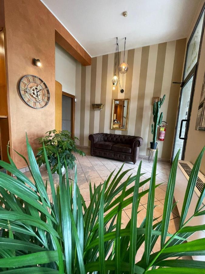 Hotel Arda Fiorenzuola Fiorenzuola d'Arda Luaran gambar